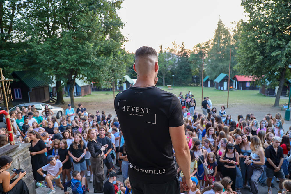 Tábory pro firmy